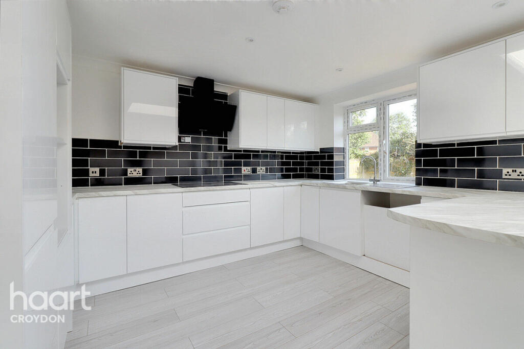Additional property image - Taunton Lane, Coulsdon