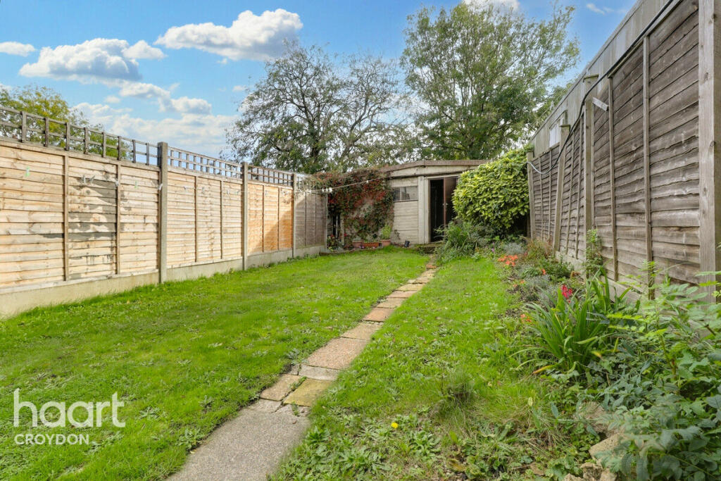 Additional property image - Waddon Park Avenue, Croydon