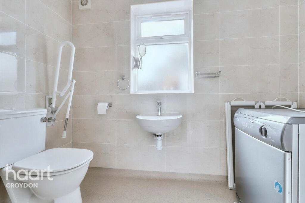 Additional property image - Thornton Avenue, Croydon
