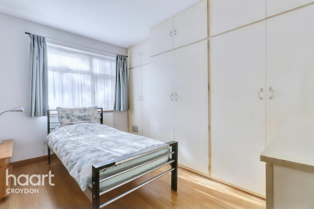 Additional property image - Thornton Avenue, Croydon