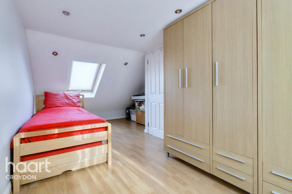 Additional property image - Thornton Avenue, Croydon