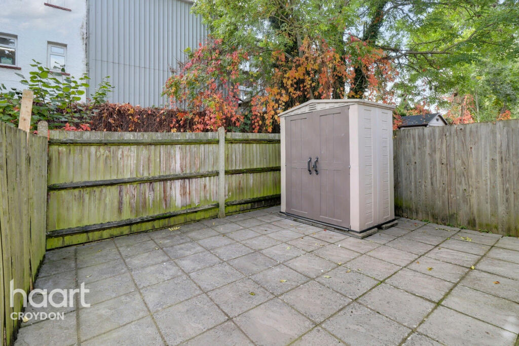 Additional property image - Thornton Avenue, Croydon