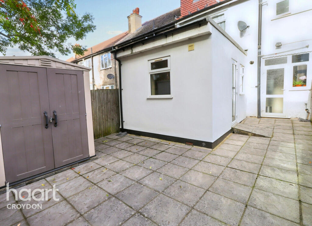 Additional property image - Thornton Avenue, Croydon