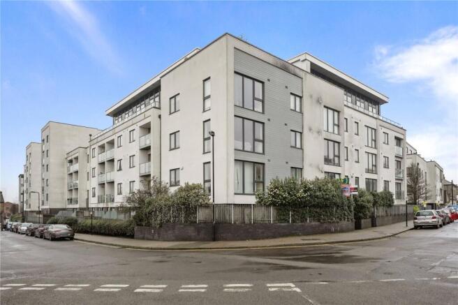Main image of property: Hillyfield, London