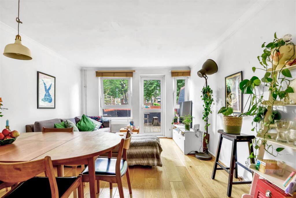 Main image of property: Yorkshire Close, London, N16