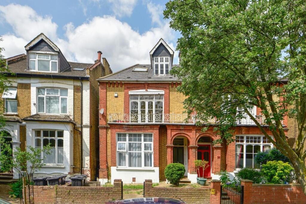 Main image of property: West bank, London, N16