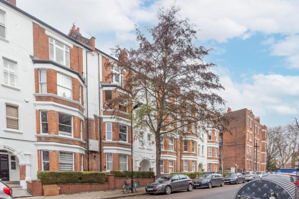 Main image of property: Carlton Mansions, Holmleigh Road, London, N16