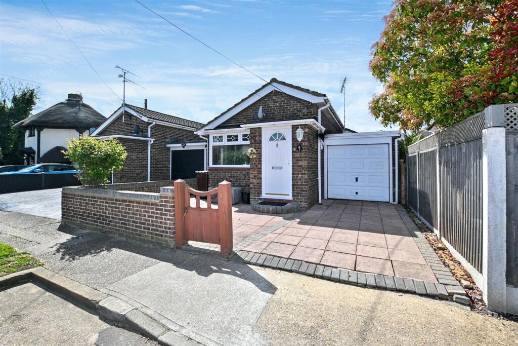 Main image of property: Beechcroft Road, Canvey Island