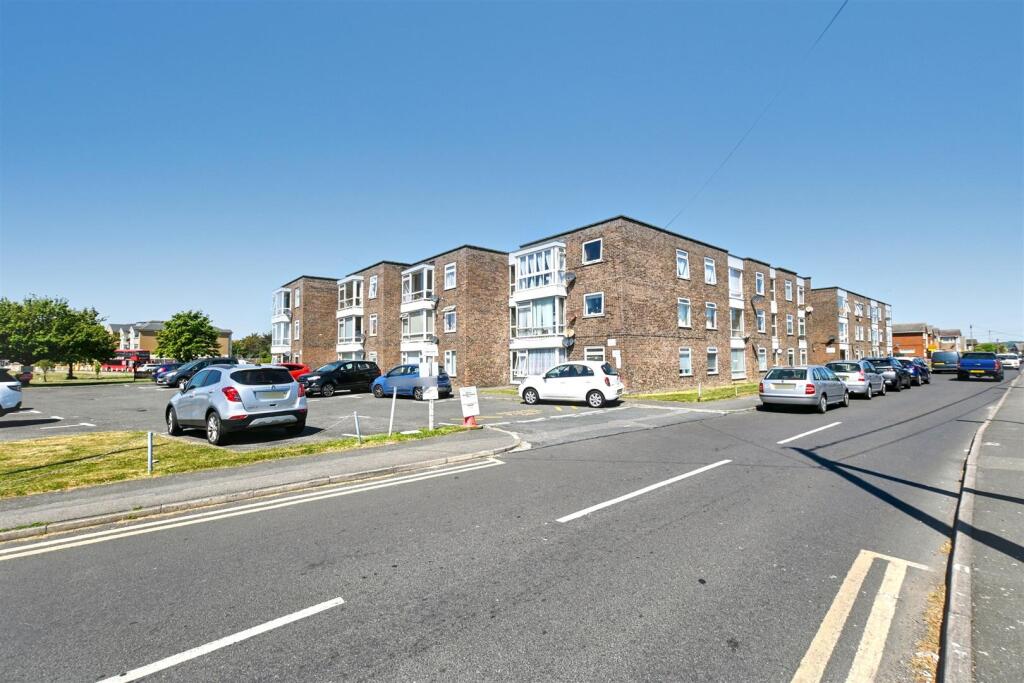 Main image of property: Eastern Esplanade, Canvey Island