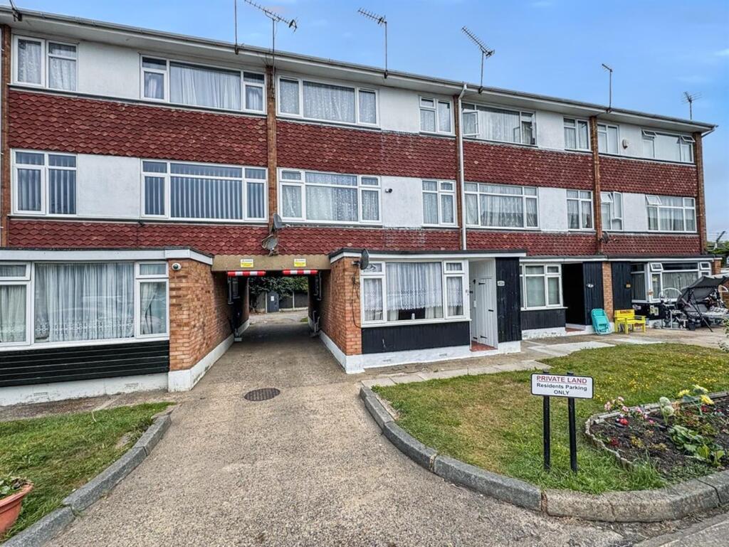 Main image of property: High Street, Canvey Island