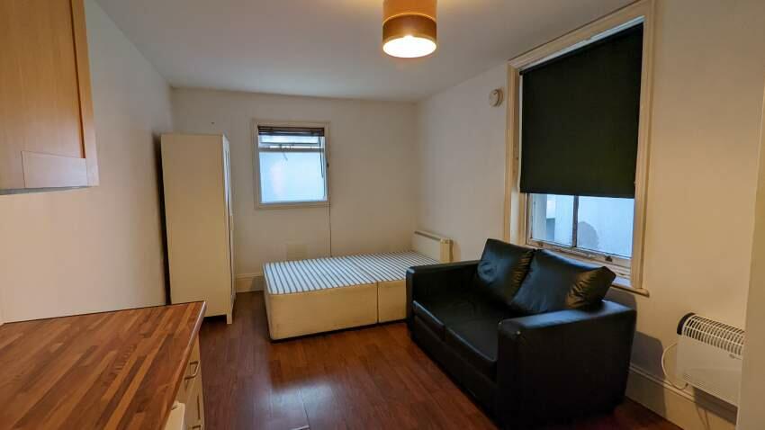 Additional property image - HOLLAND ROAD, CLOSE TO PALMEIRA SQUARE