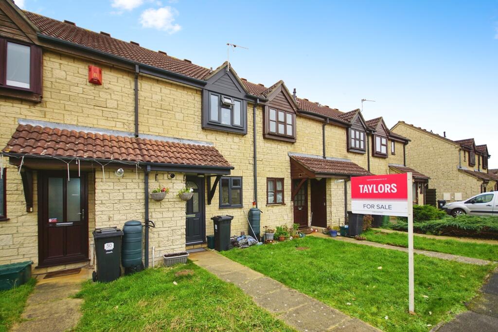2 bedroom terraced house for sale in Sherbourne Avenue, Bradley Stoke