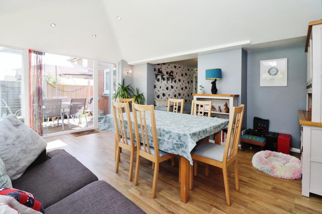 Additional property image - Sandy Close, Bradley Stoke, Bristol, BS32