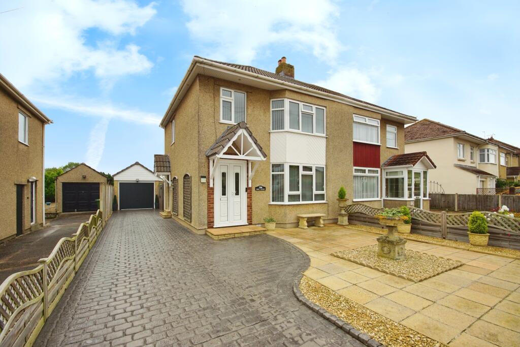 3 bedroom semidetached house for sale in Bush Avenue, Little Stoke