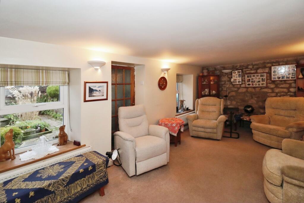 Additional property image - Gloucester Road, Rudgeway, Bristol, Gloucestershire, BS35