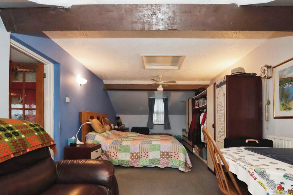 Additional property image - Gloucester Road, Rudgeway, Bristol, Gloucestershire, BS35