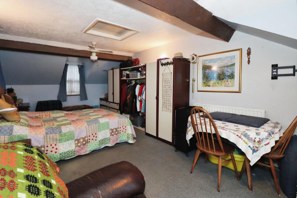 Additional property image - Gloucester Road, Rudgeway, Bristol, Gloucestershire, BS35