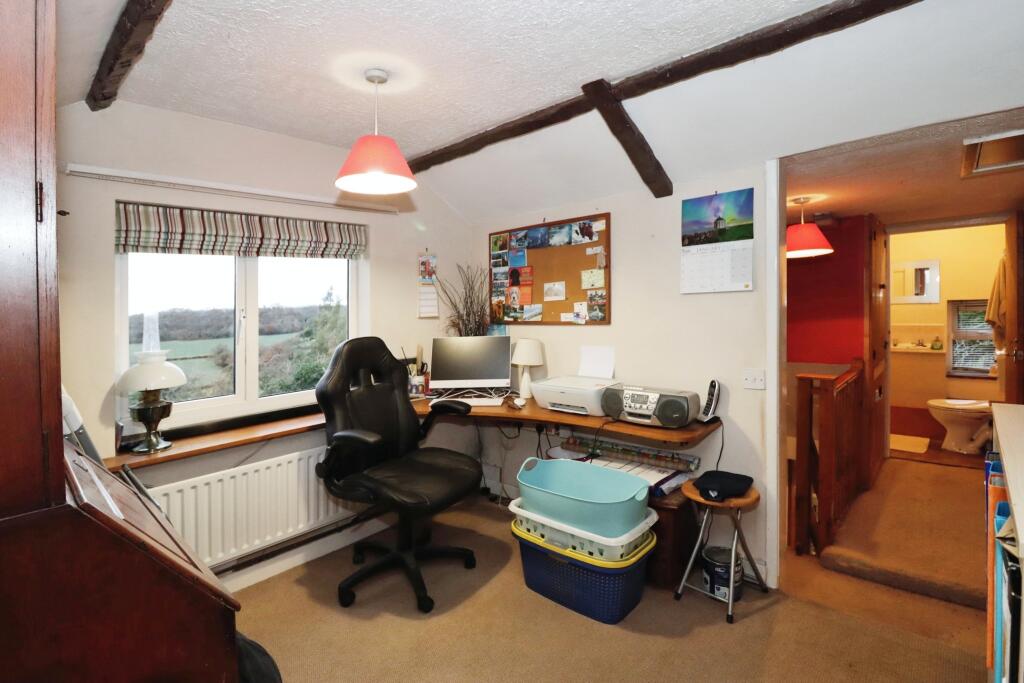 Additional property image - Gloucester Road, Rudgeway, Bristol, Gloucestershire, BS35