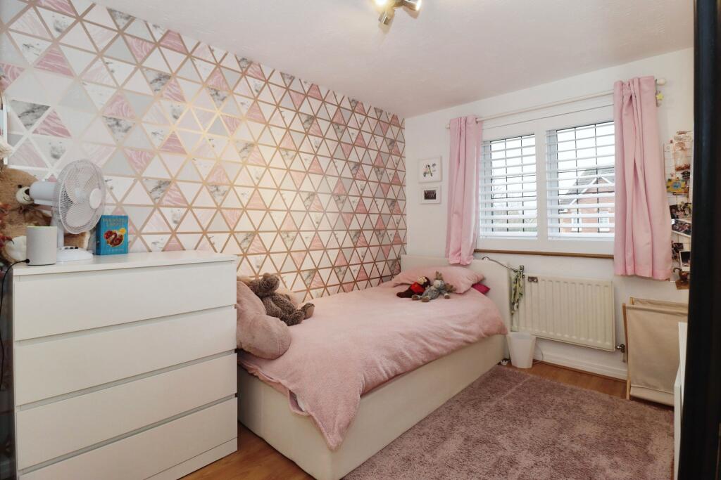Additional property image - Juniper Way, Bradley Stoke, Bristol, Gloucestershire, BS32