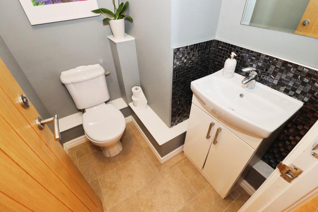 Additional property image - Juniper Way, Bradley Stoke, Bristol, Gloucestershire, BS32