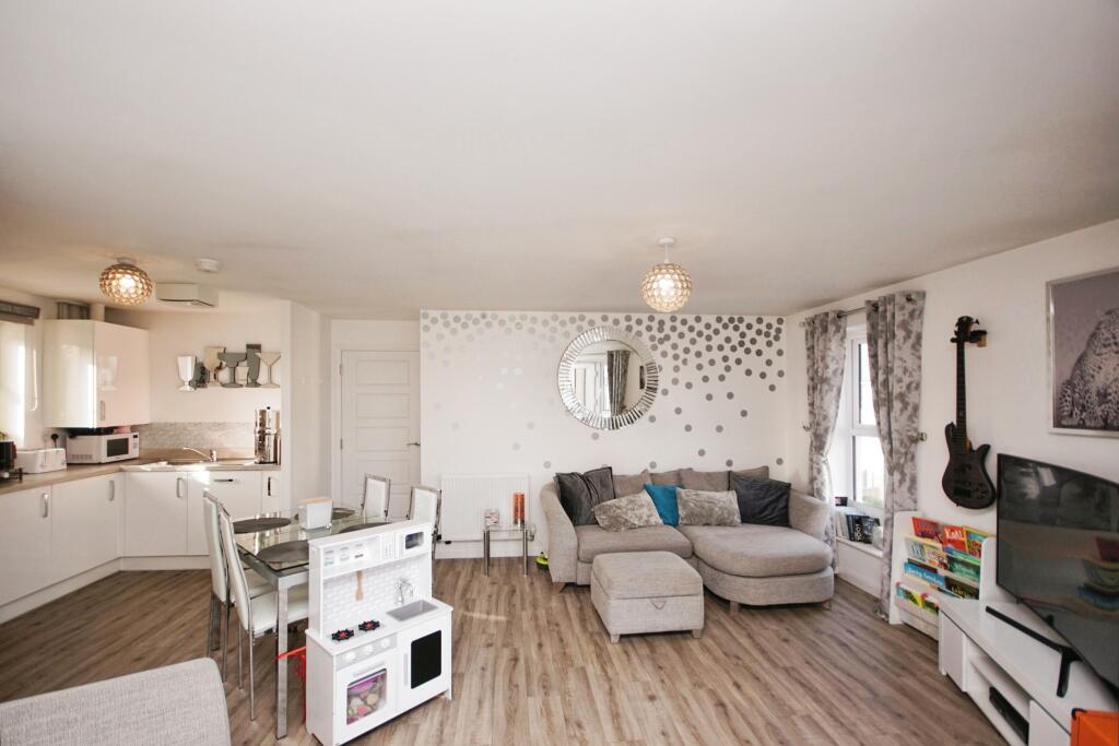 Additional property image - Mansell Road, Patchway, Bristol, Gloucestershire, BS34