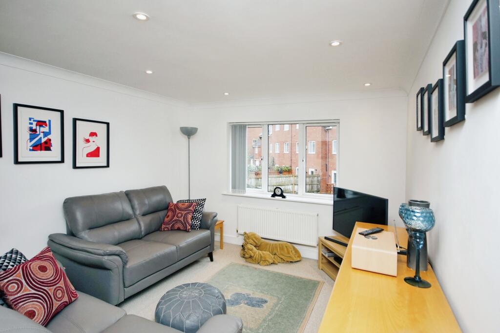 Additional property image - Champs Sur Marne, Bradley Stoke, Bristol, Gloucestershire, BS32