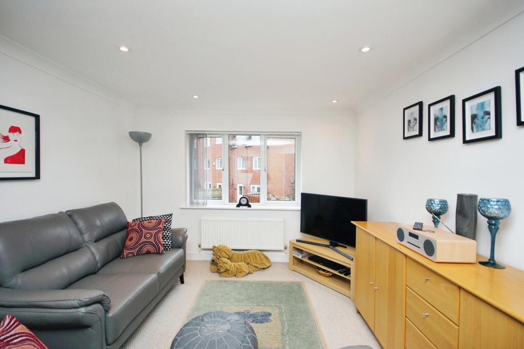 Additional property image - Champs Sur Marne, Bradley Stoke, Bristol, Gloucestershire, BS32