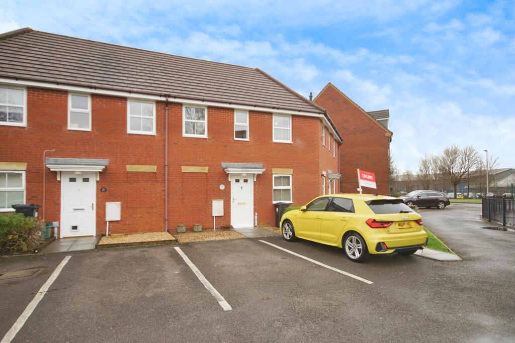 Additional property image - Champs Sur Marne, Bradley Stoke, Bristol, Gloucestershire, BS32