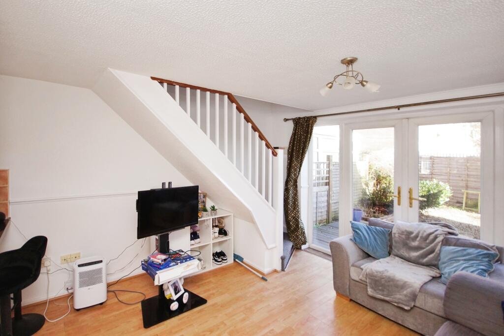 Additional property image - Oaktree Crescent, Bradley Stoke, Bristol, BS32