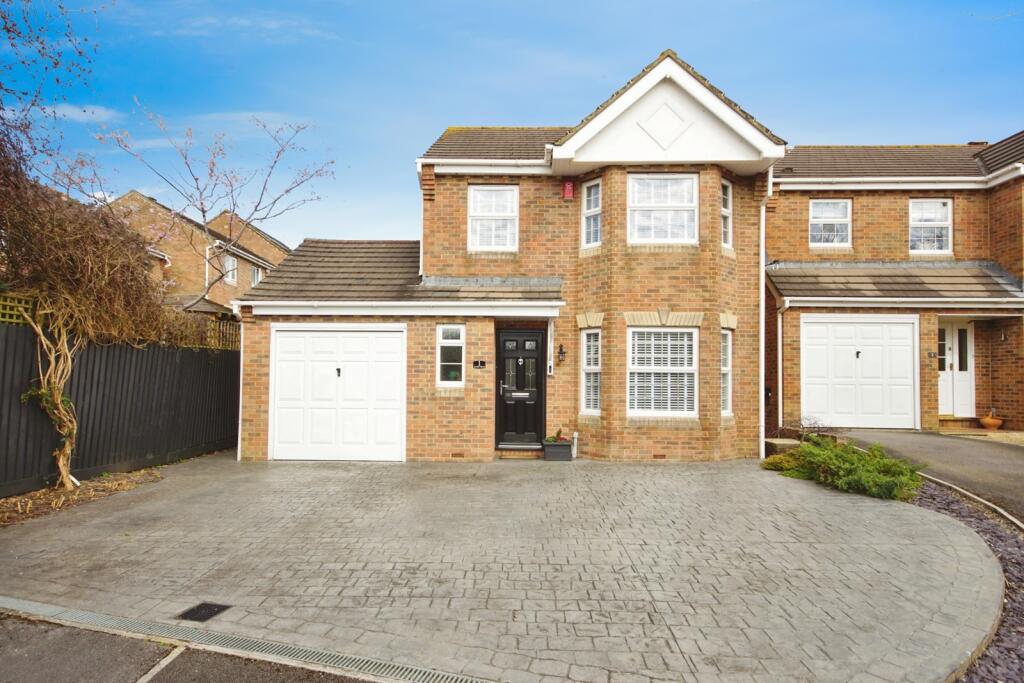 Main image of property: Teasel Mead, Bradley Stoke, Bristol, Gloucestershire, BS32