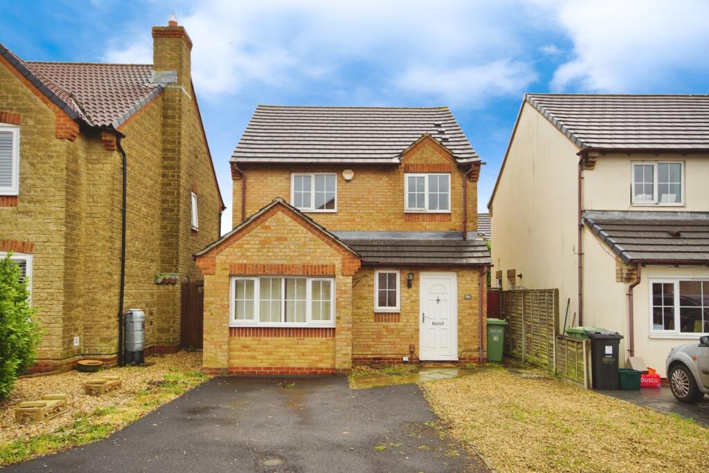Main image of property: The Bluebells, Bradley Stoke, Bristol, Gloucestershire, BS32