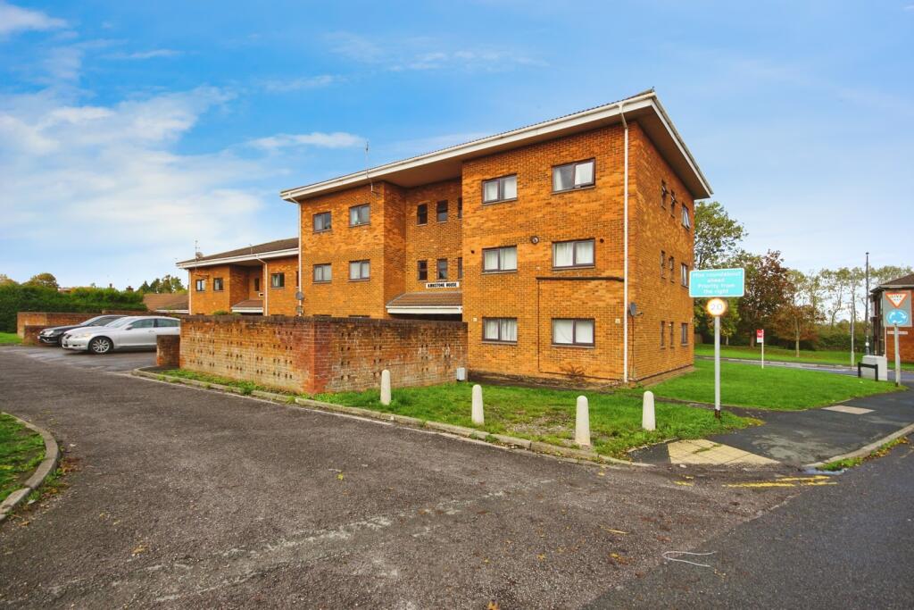 Main image of property: Windermere Road, Patchway, Bristol, Gloucestershire, BS34