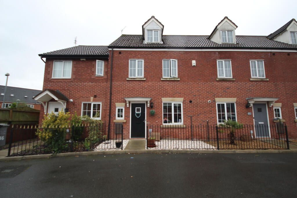 4 bedroom town house for sale in Marland Way, Stretford, M320NP, M32