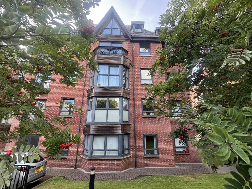 Main image of property: 150 Withington Road, M16 8FB