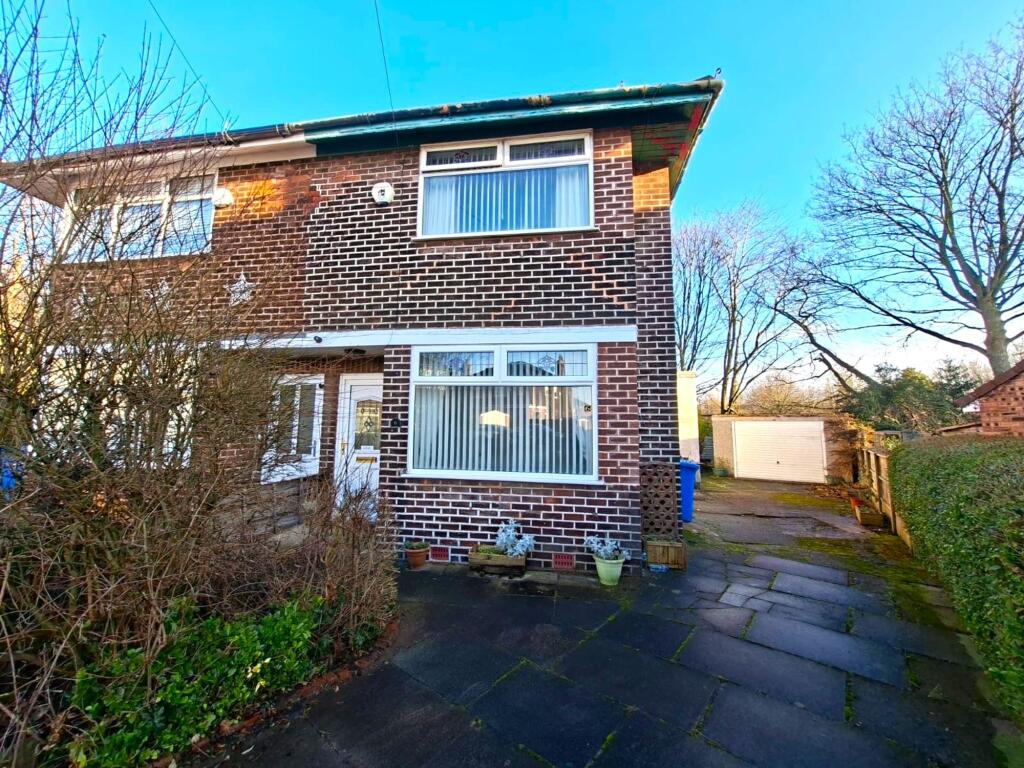 Main image of property: Farm Avenue, Stretford, M32