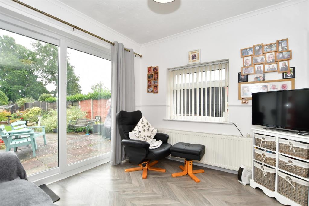 Additional property image - Fitzalan Road, Arundel, West Sussex