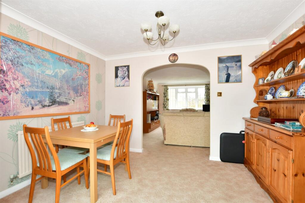 4 bedroom detached house for sale in Apple Tree Walk, Climping, West