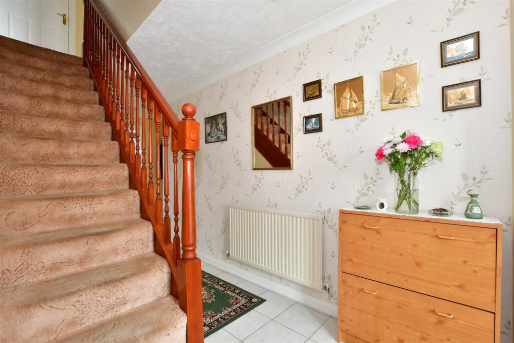 4 bedroom detached house for sale in Apple Tree Walk, Climping, West