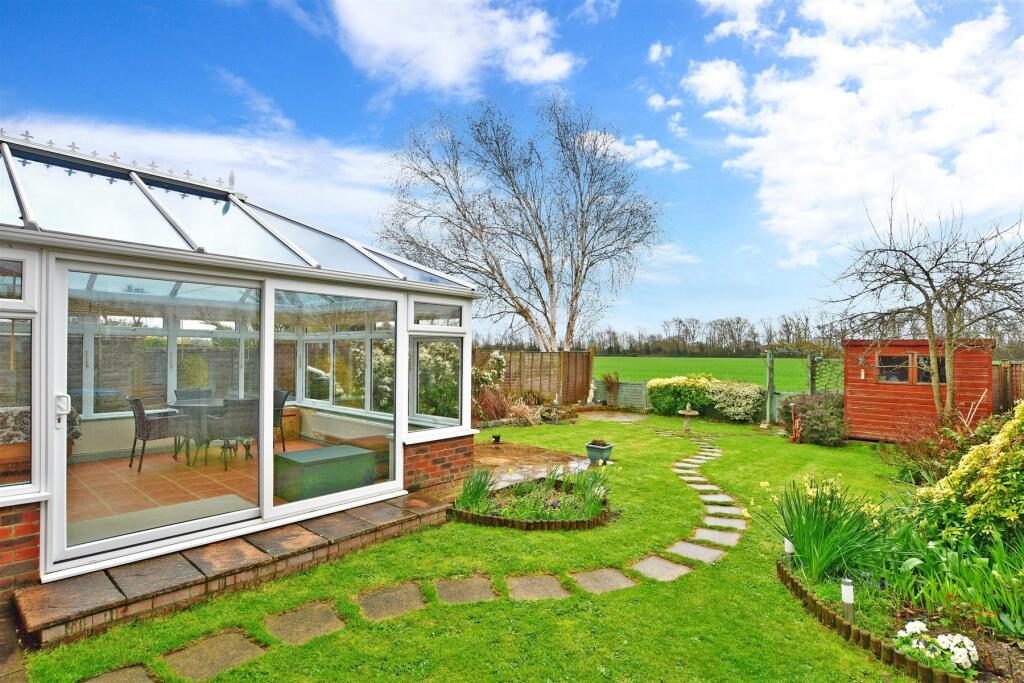 4 bedroom detached house for sale in Apple Tree Walk, Climping, West