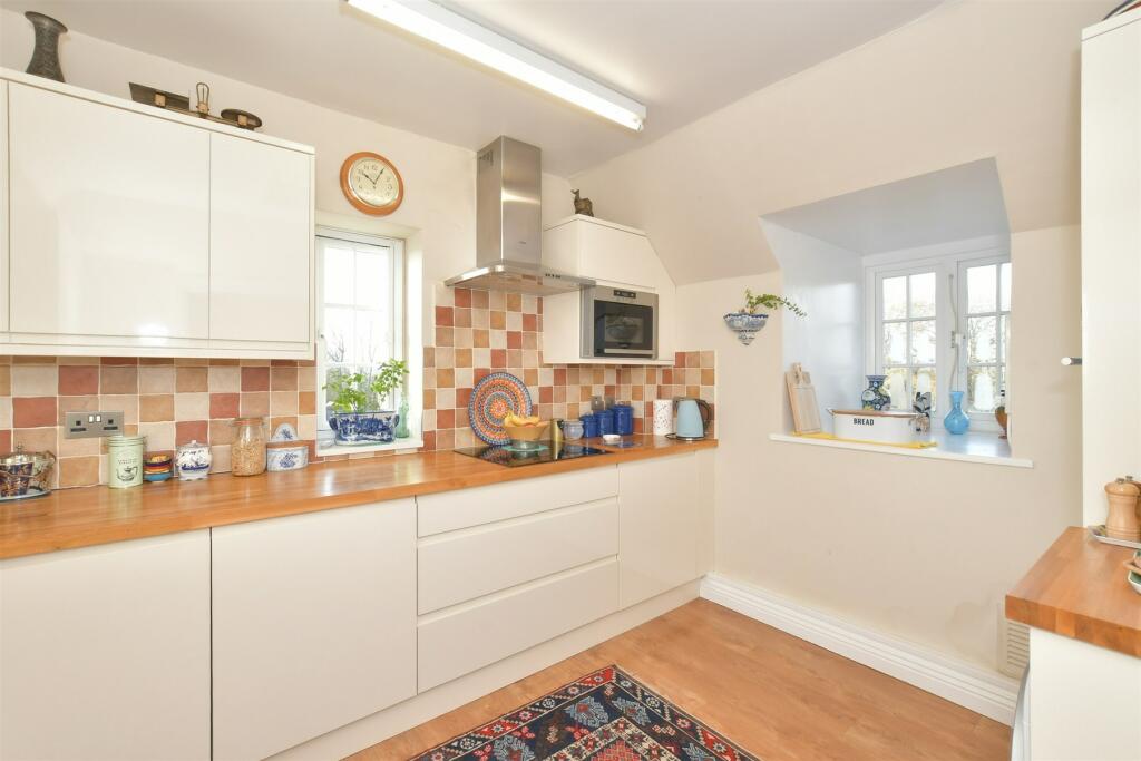 Additional property image - Crossbush, Arundel, West Sussex