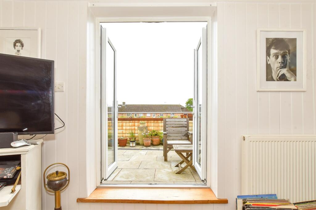 Additional property image - River Road, Arundel, West Sussex