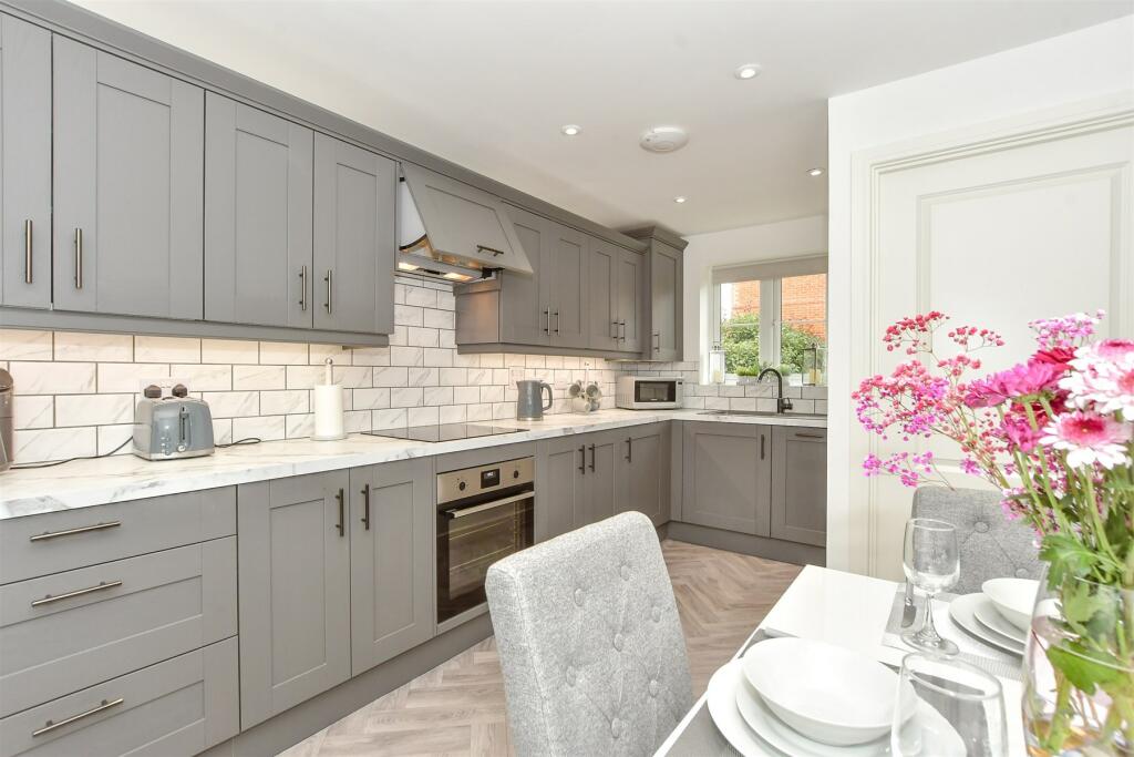 Additional property image - Fellows Gardens, Yapton, Arundel, West Sussex