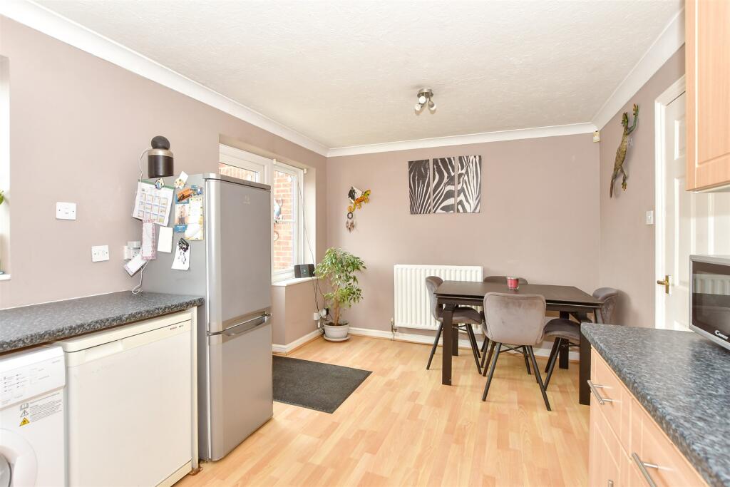 Additional property image - Fontwell Close, Fontwell, Arundel, West Sussex
