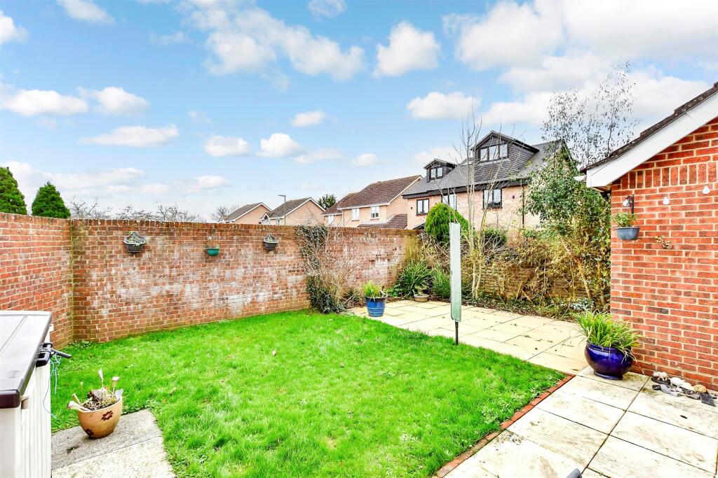 Additional property image - Fontwell Close, Fontwell, Arundel, West Sussex