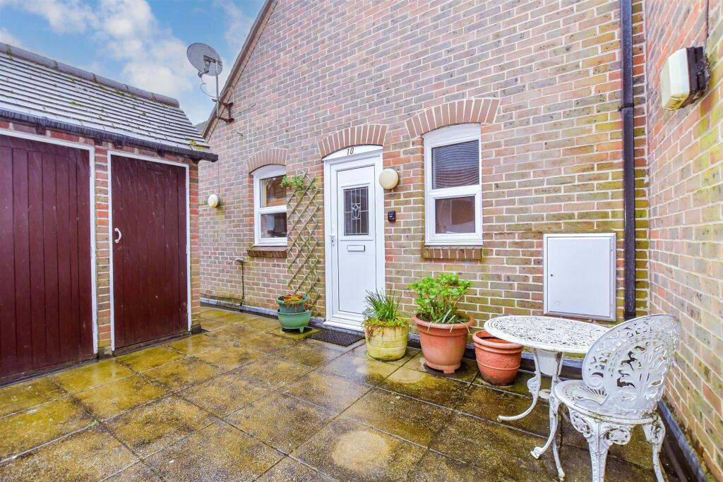 Additional property image - Queen Street, Arundel, West Sussex