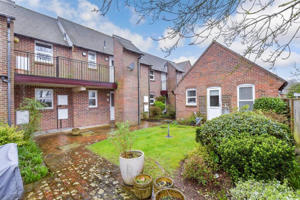 Additional property image - Queen Street, Arundel, West Sussex
