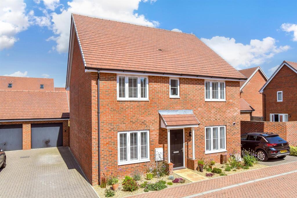 Main image of property: Squires Grove, Eastergate, Chichester, West Sussex