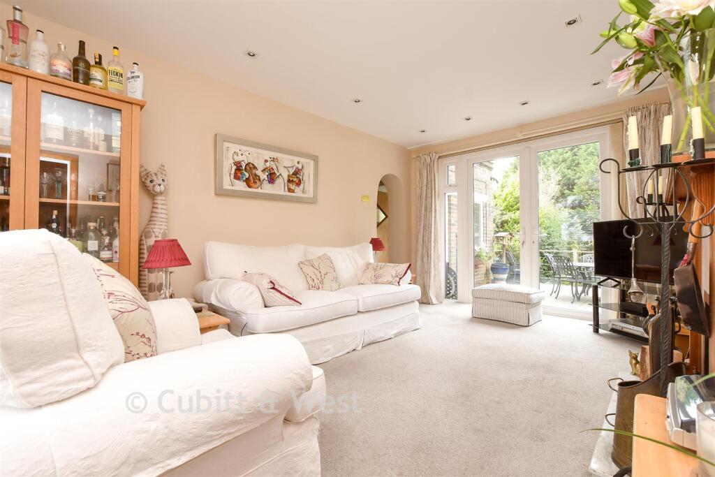 Main image of property: Green Curve, Banstead, Surrey