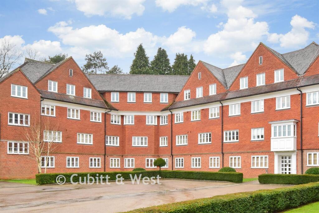 Main image of property: Elizabeth Drive, Banstead, Surrey