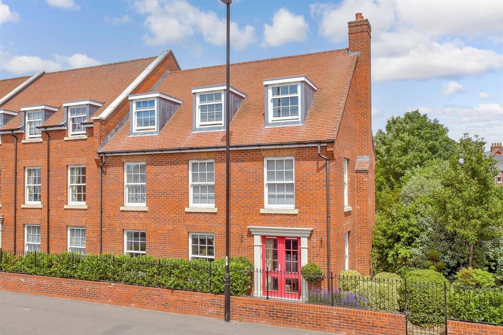 Main image of property: The Hornet, Chichester, West Sussex